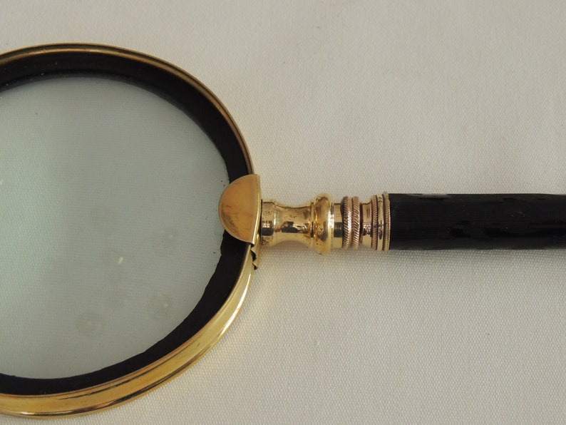 French Opera Glass Handle Magnifying Glass.