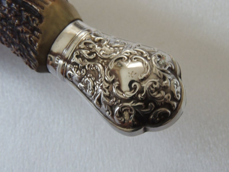 American Stag Handle Magnifying Glass With Silver End Collar.