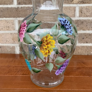 Hand Painted Carnations Vase, Flower Vase, Table Decor, Summer Vase, Wedding Gift, Mother’s Day Gift For mom, for Wife, for Grandma
