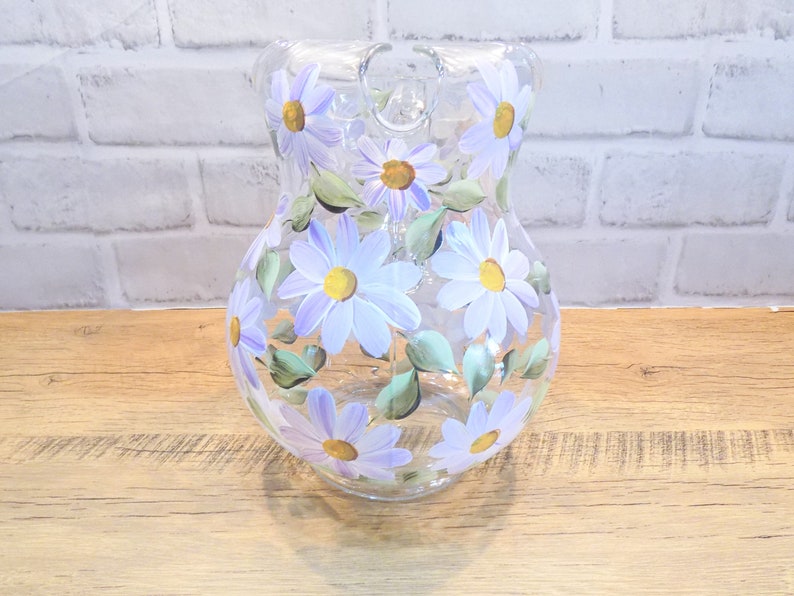 Hand Painted Daisy Glass Pitcher, Floral Pitcher, Iced Tea Pitcher, Christmas Gift for Mom, for Wife, for Grandma, Daisy Gift image 3