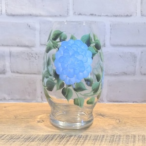 Hand Painted Hydrangea Vase, Floral Table Decor, Christmas gift for Mom, for wife, for grandma, for sister, for best friend