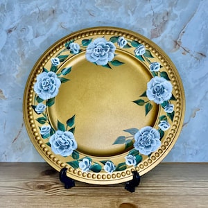 Hand Painted Charger Plate, Antique Gold Charger, White Rose Charger Plate, Custom Painted Charger, Wedding Table Decor, Wedding Gift