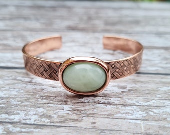 Green Jade Bangle, Patterned Copper Cuff, Natural Green Jadeite , 7th Anniversary Gift, Patina Copper Jewellery, Gemstone Bangle