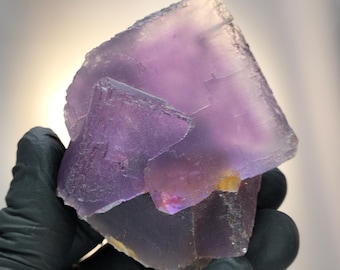 Seltener & wunderschöner lila Fluorit aus den Berben