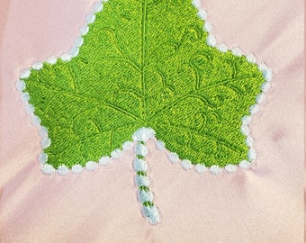 IVY LEAF W PEARL Border Machine Embroidery File/hus,jef,dst,exp