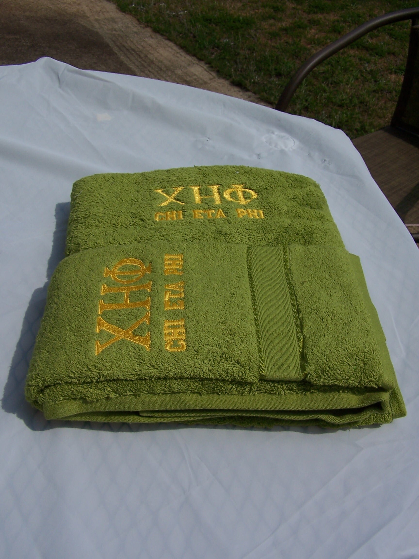 CHI ETA PHI Nurses Sorority Embroidered Lime Green 2 piece Towel Set