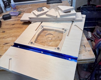 Router table and fence for full sized router Small shop version