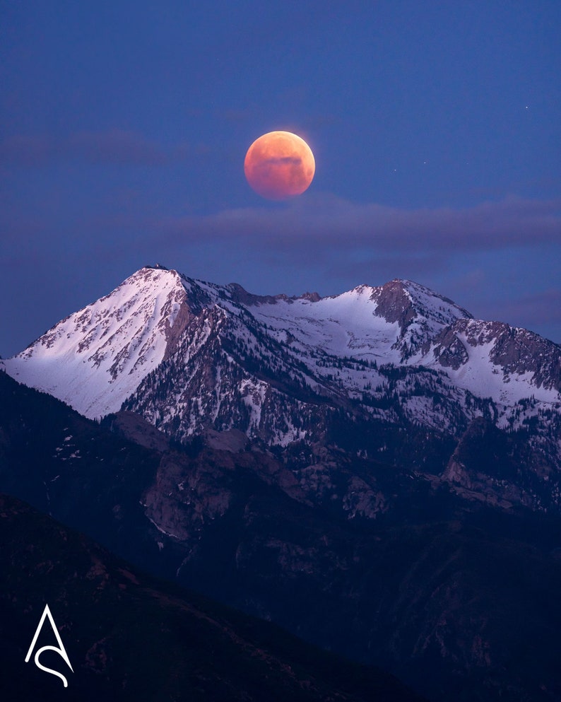 Total Lunar Eclipse in Salt Lake City, Utah Moon Art Wanderlust Gift