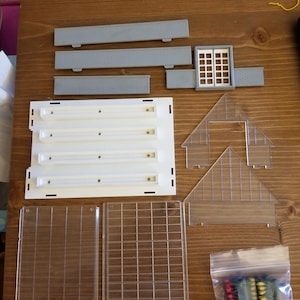Plasticville 1804 Greenhouse Complete Kit