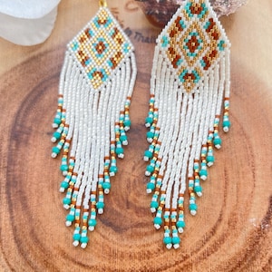 Perlenarbeit Ohrringe, Multi Farben Ohrringe Perlen Ohrringe ethnischen Ohrringe American native Seed Beads Ohrringe Fransen Ohrringe Boho Ohrringe