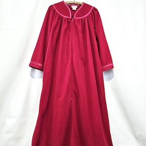Pink Fleece Robe Large -  Zipper and pocket - Soft and cozy!