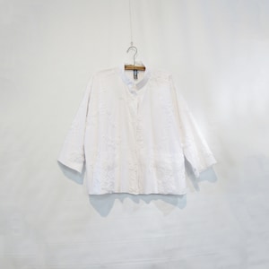 Camicetta in Cotone Bianco XL - Giacca in Cotone Loose - con tasche e applique!