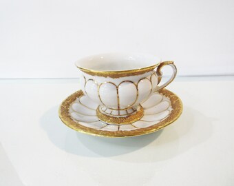 Meissen Goldleaf Porcelain Cup and Saucer GERMANY