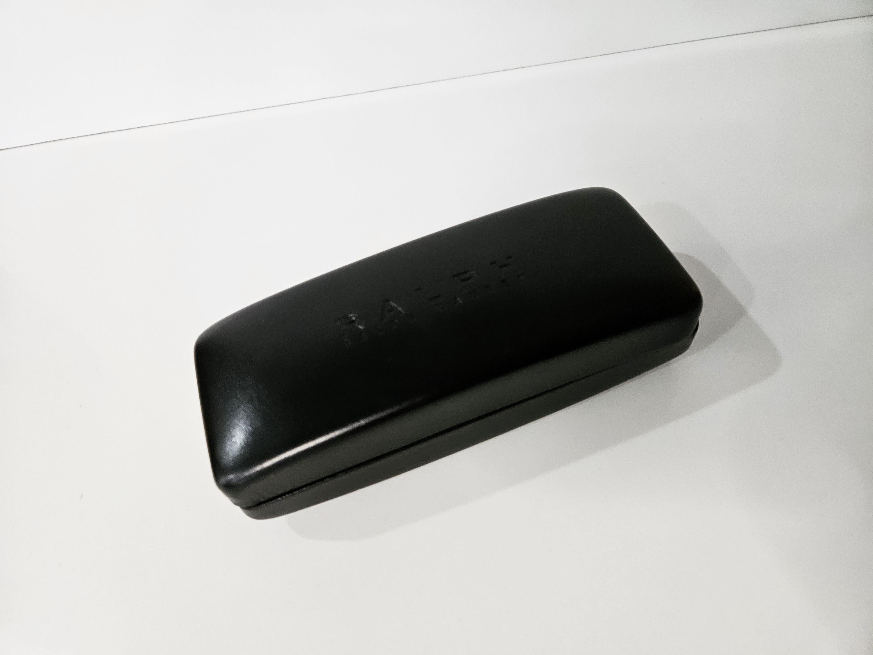 Ralph Lauren Eyeglass Case – Black Hard Shell Sunglasses  display picture 2