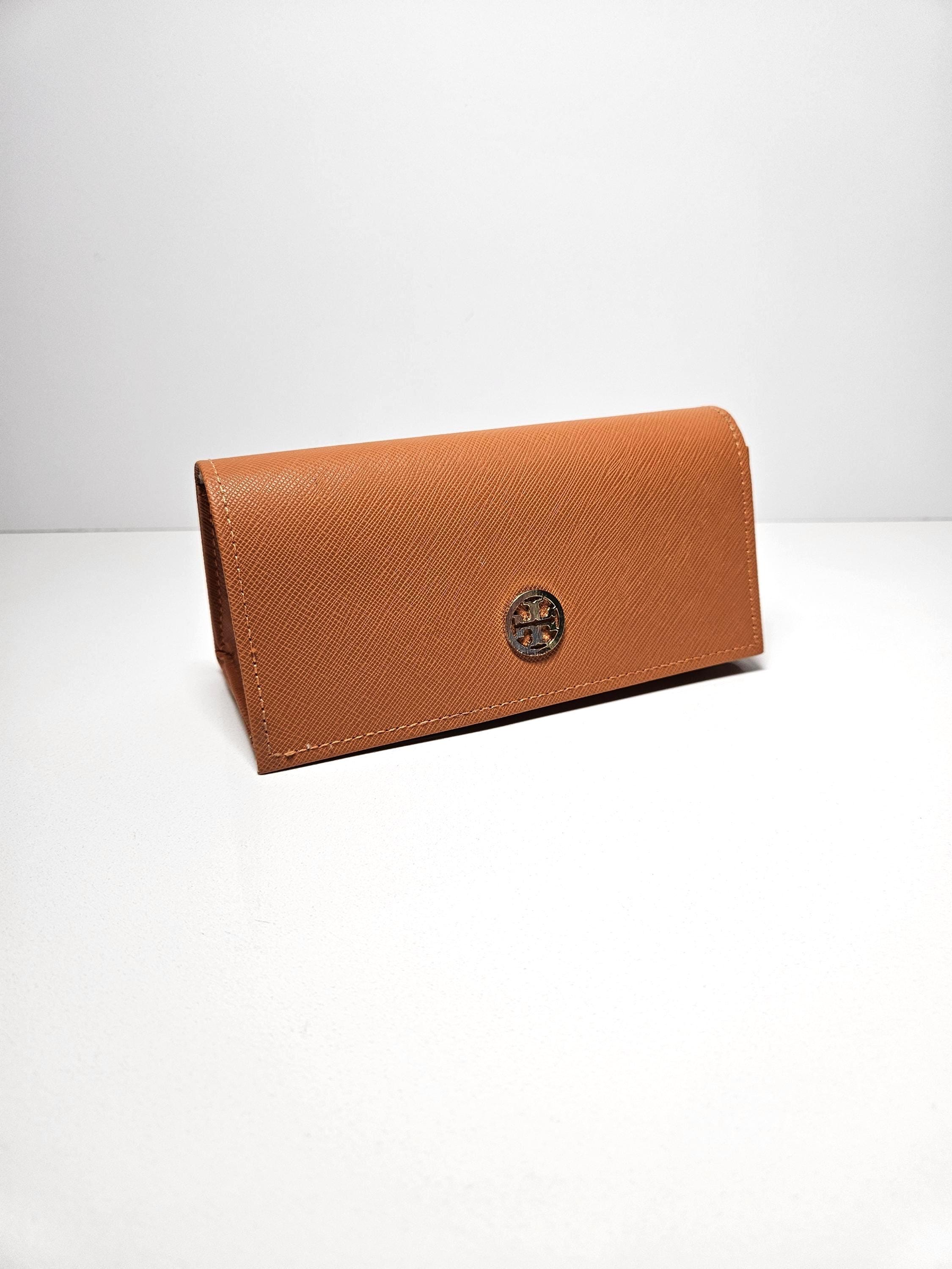 Tory Burch Orange Saffiano Wallet with Brown Gradient Sunglasses Amazon.com: Tory Burch Womens 144673 Saffiano Leather  main image 2