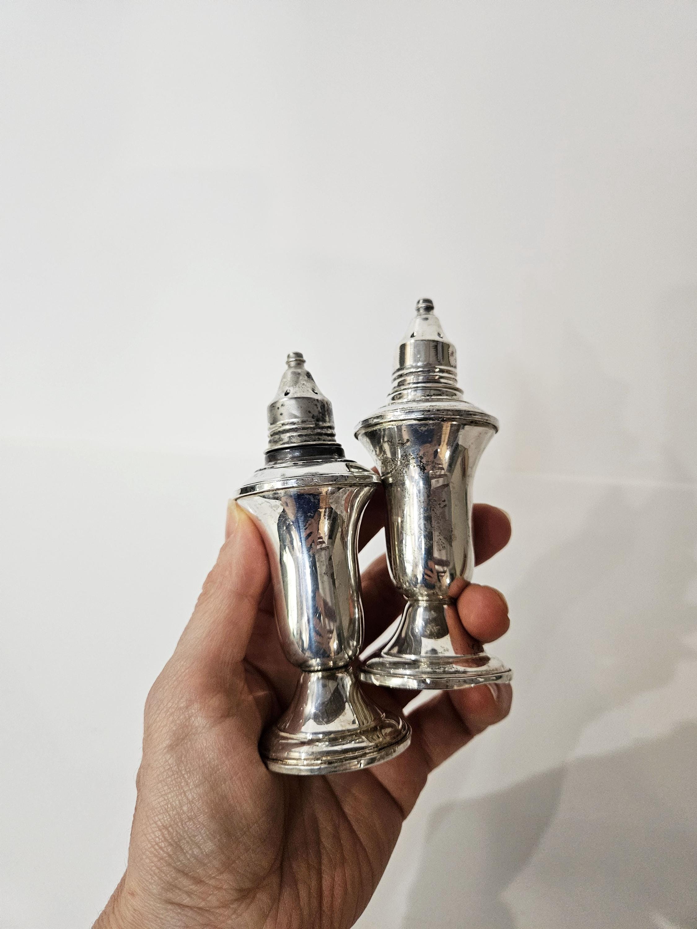 1900初期アンティーク塩コショウシェーカー Antique silver salt and pepper shakers - Etsy 日本