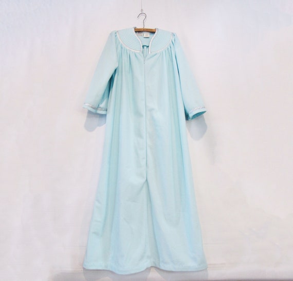 Pastel Blue Fleece Housecoat Small Medium - Quilt… - image 1