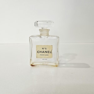 Vintage Chanel No. 5 Perfume Bottle – 1/2 oz – Early 1970s – With Stopper & Scent Remnant