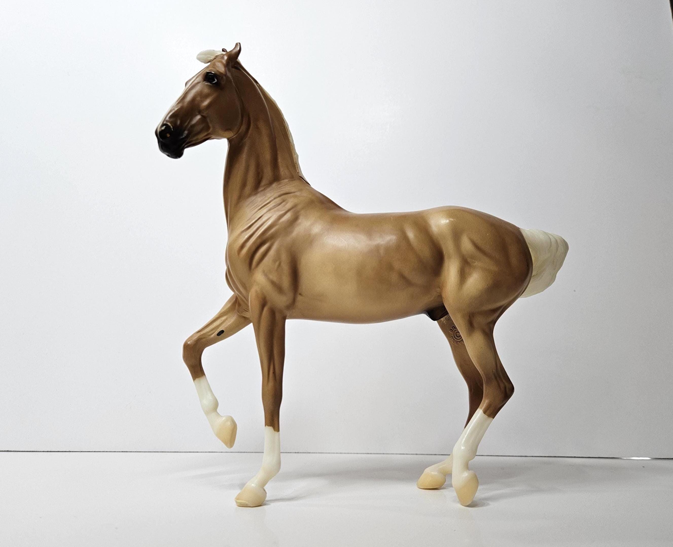 Breyer 馬 フィギュア トラディショナル 【公式通販】
