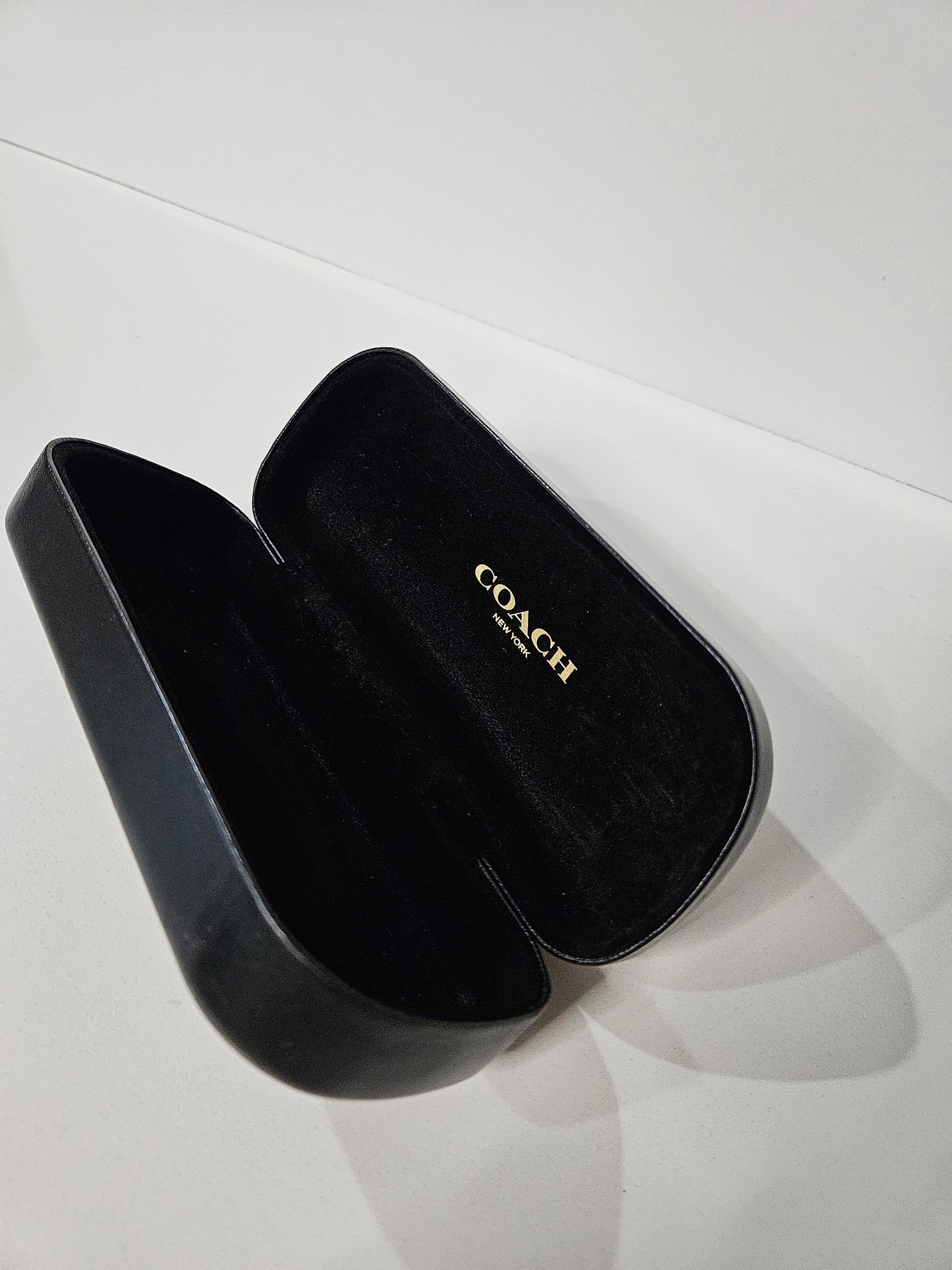 Coach Black Hard Shell Sunglasses Case – Classic Logo, Faux  display picture 3