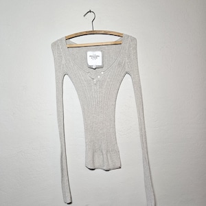 トップス vintage Hollister Henry top knit Vintage Hollister Henley Tops - Etsy Australia