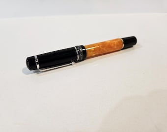 Pluma estilográfica DELTA Dolce Vita mediana con plumín de oro de 18 quilates ITALIA - Muy escasa