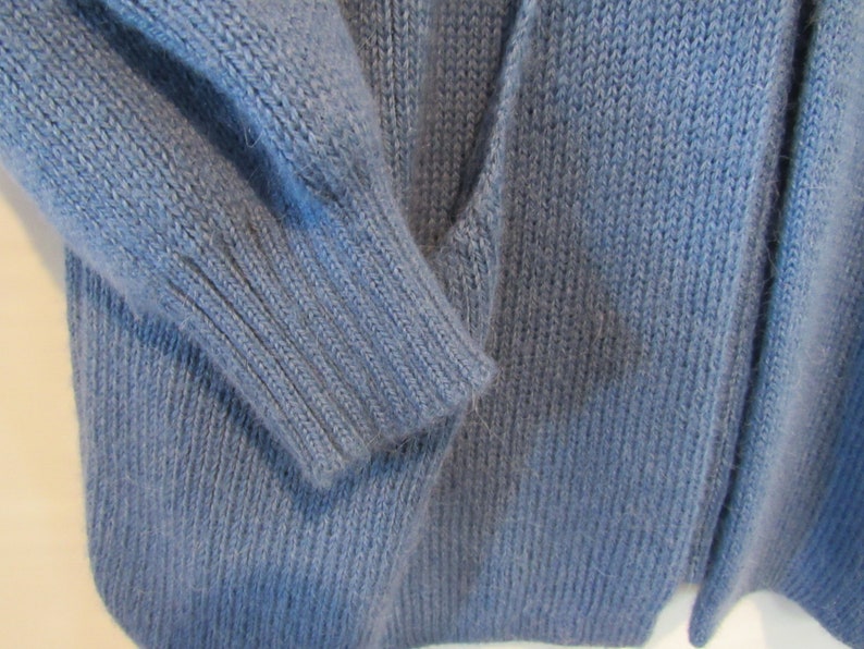 Baby Alpaca Blue Cardigan XL Soft and very warm! Made in Peru Cozy