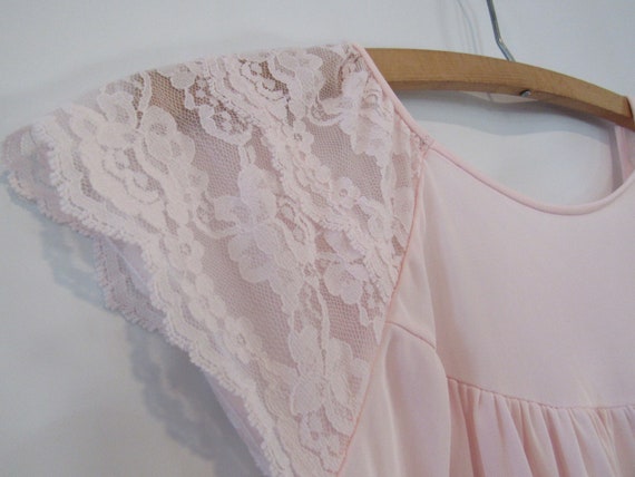 Short Pink Nylon Nightgown Small - Loose w/ ample… - image 6