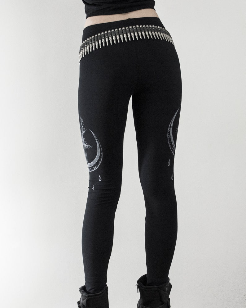 FERAL SACRAMENT Women/'s Black Leggings