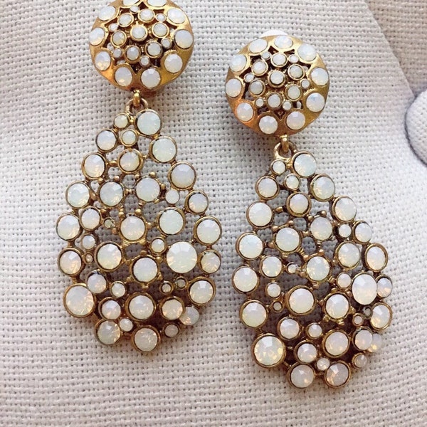 Oscar de la Renta pendientes de cristal blanco lechoso, pendientes, pendientes de color caramelo, pendientes, declaración de dama de honor de boda