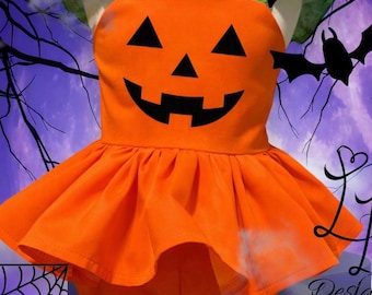 Pumpkin Patch Princess, Halloween Jack-o-Lantern shorts or bloomers. 2 pcs set, Toddler Pumpkin Halloween Outfit, Orange shorts outfit