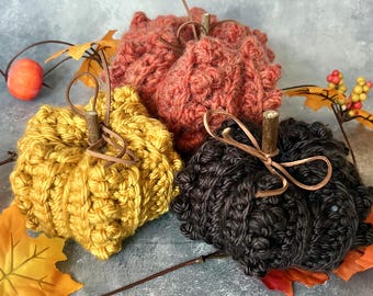 Harvest Hens & Pumpkins