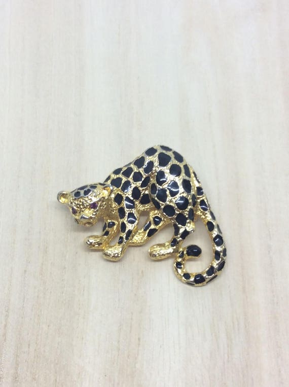 Signed Park Lane Leopard brooch Gold tone necklace