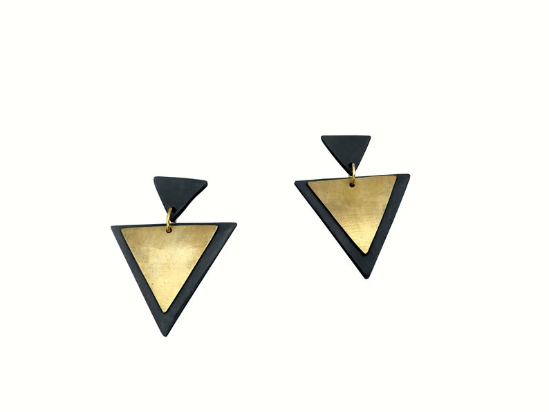 Caviar Deco Style Triangle Layered Earrings