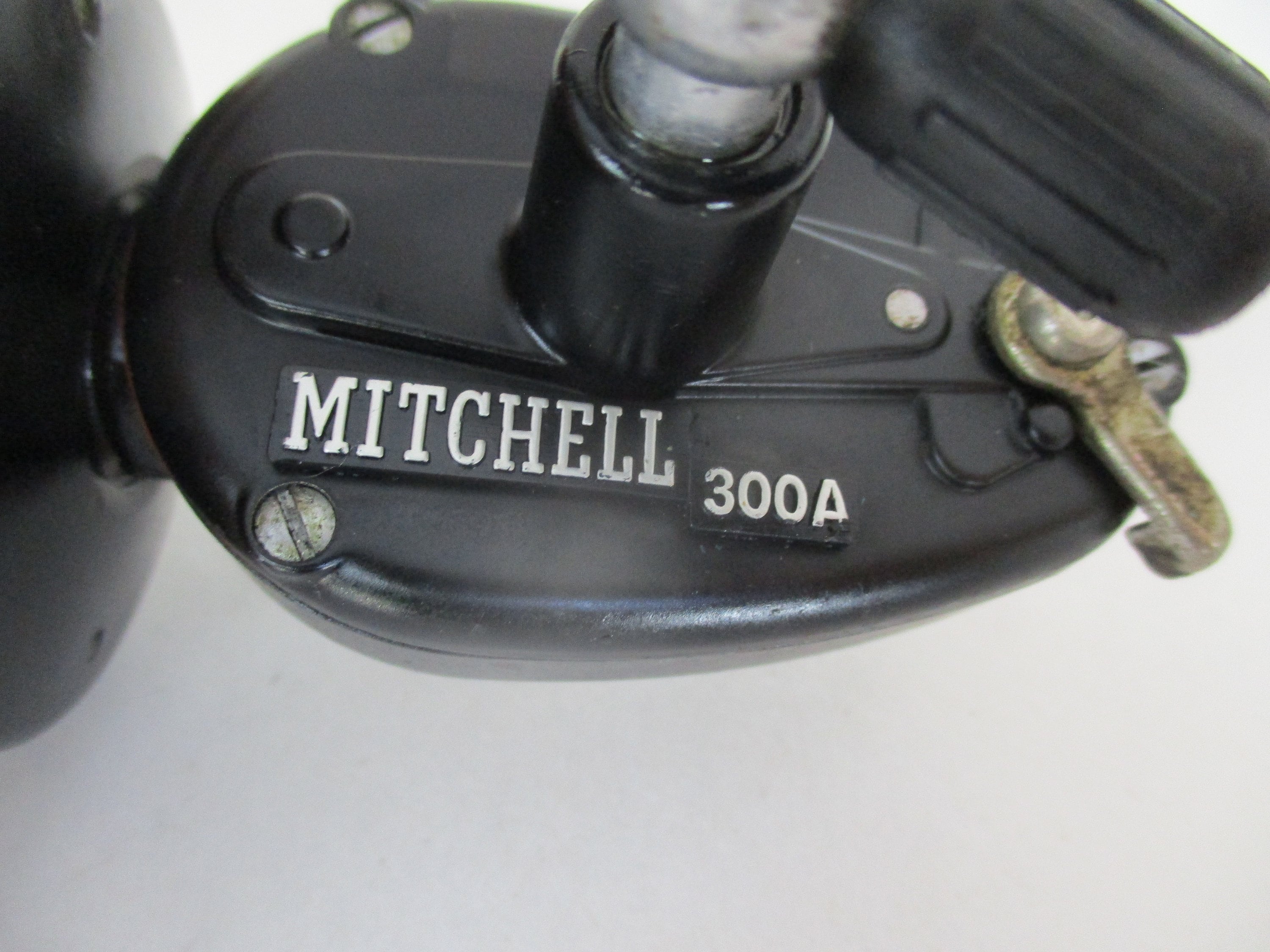 VINTAGE GARCIA MITCHELL 401 SPINNING REEL, PRE-OWNED - Berinson Tackle  Company