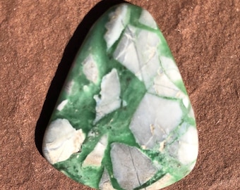 Lucin VARISCITE CABOCHON from UTAH*aka Utahlite*11.2 grams*41 mm x 34 x 4.5 mm*56 Carats*Stone of Prosperity