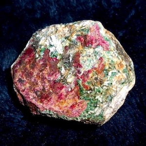 RUBY CRYSTAL in Green Fuchsite Mica - Karnataka, INDIA