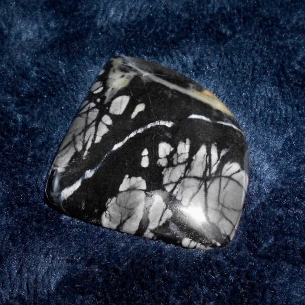 CABOCHON DE MÁRMOL PICASSO escénico*Condado de Beaver, Utah*52 mm X 44 X 6 mm*18,4 gramos o .65 onzas