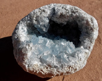 Blue CELESTITE*CELESTINE CRYSTALS*Madagascar*4 inches x 3 1/2 x 2*25.9 ounces*734.2 grams*Angel Communication