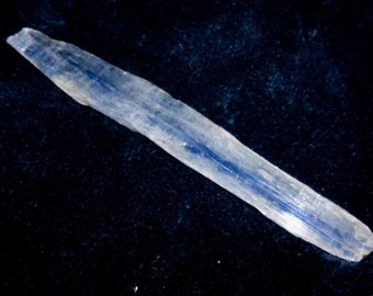 4 1/2 Inch long*112 mm*BLUE KYANITE CRYSTAL*Cleans and Clears Energy In Stones or Possession