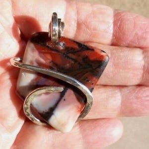 UTAH TIFFANY Stone PENDANT in Sterling Silver 47 mm X 38 X 6 mm 13.4 grams For Mental Sharpness & Intuition image 3