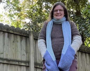 Color Blocked Pocket Scarf