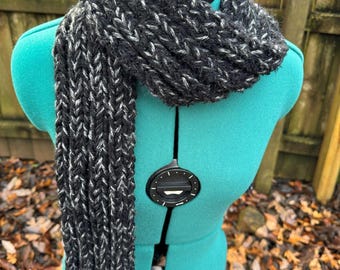 Chunky Black Scarf
