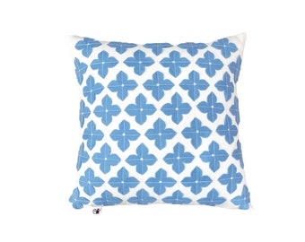 Hydrangea Pattern Pillow- Blue