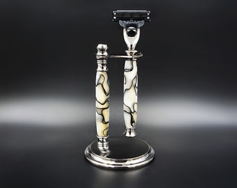 Shaving set- razor and stand