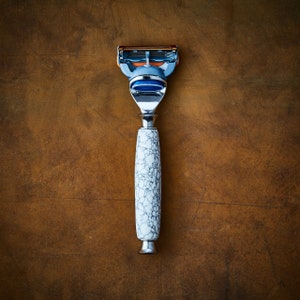 White Marble Razor for Gillette Made from genuine Stone image 1