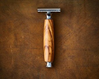 Safety Razor in Sustainable Olive Wood