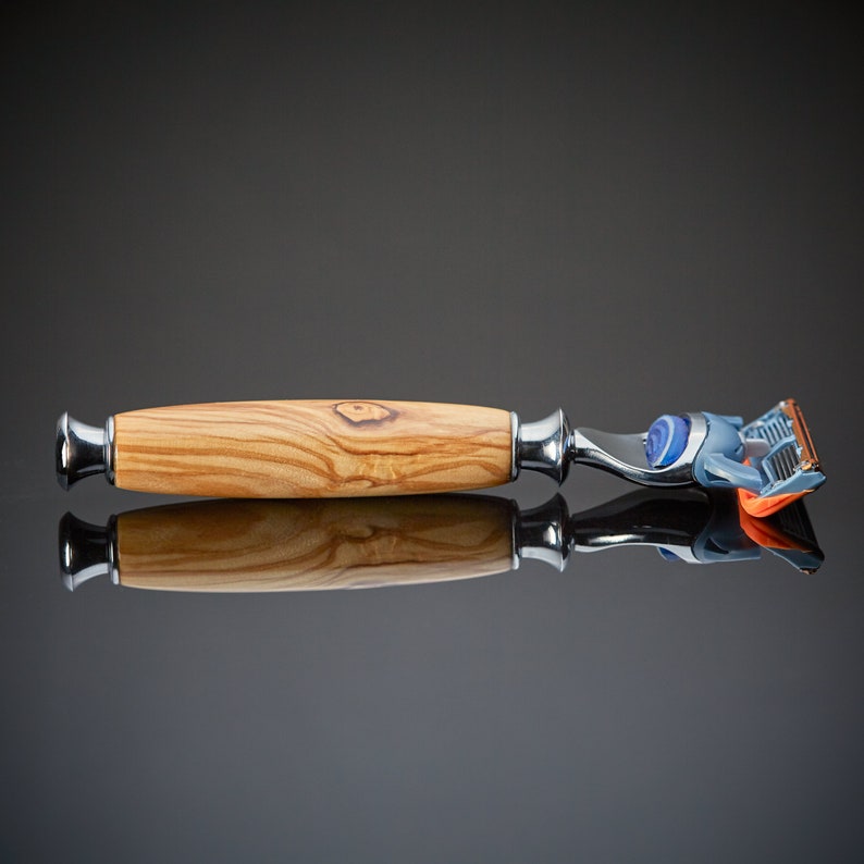Olive wood Razor Fits Gillette Fusion blades Sustainable Wooden Razor image 2