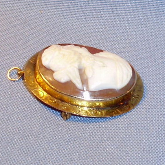 Antique 10K Gold Shell Cameo Victorian Lady Brooch - image 3