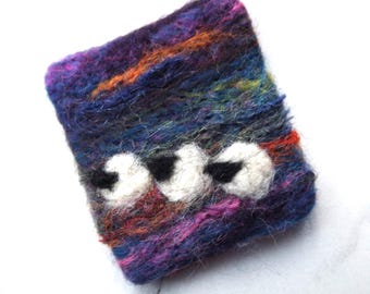 Needle Felted Sheep Brooch: Moorland Art, Wool & Silk